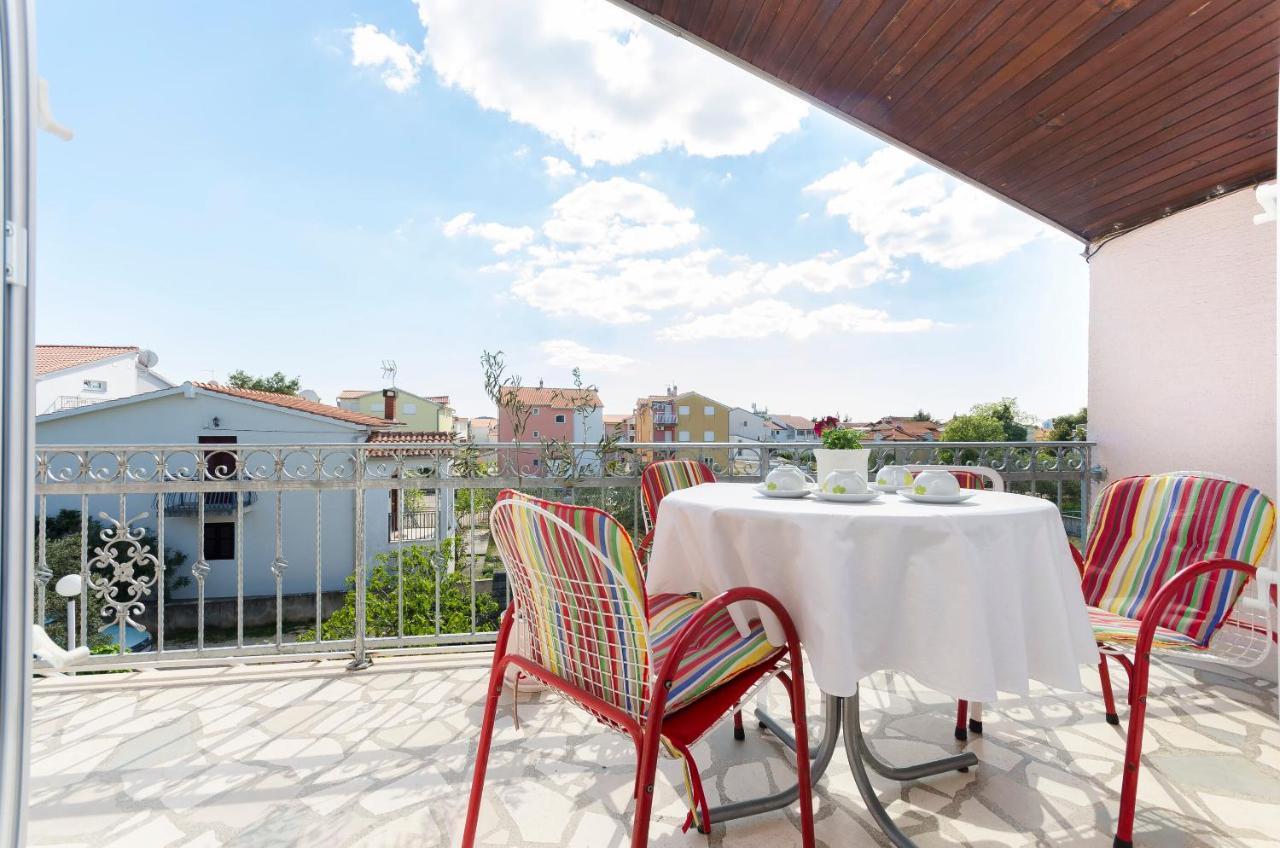 Apartment And Rooms Ema Vodice Eksteriør billede